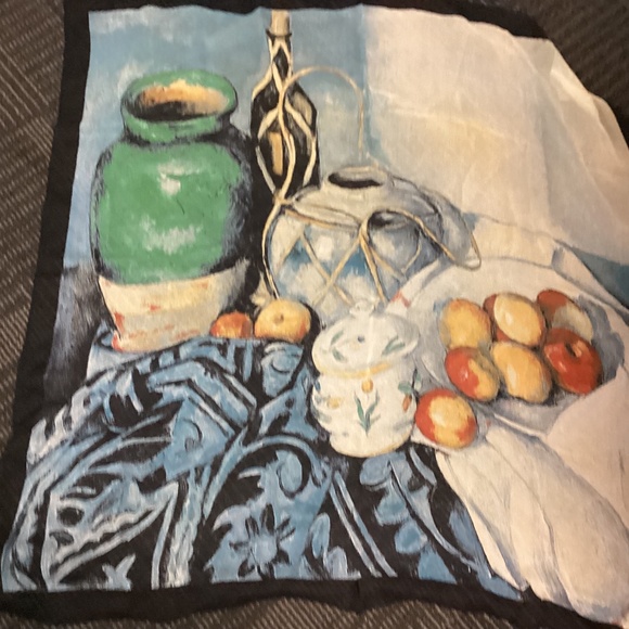 Philadelphia Museum of Art modal scarf STILL LIFE. RARE ONE 💙💙💙💙💙 - Picture 1 of 7